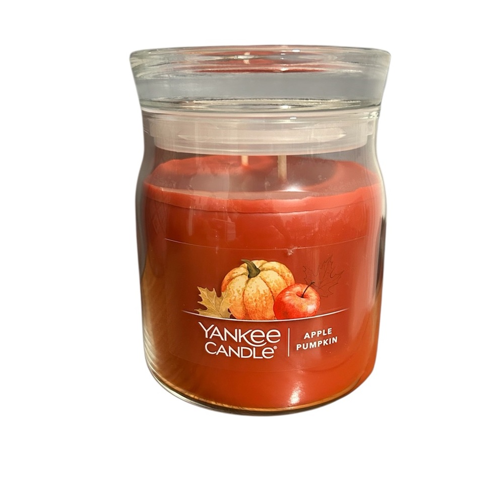 NWT Yankee Candle Apple Pumpkin Medium 2 Wick Jar